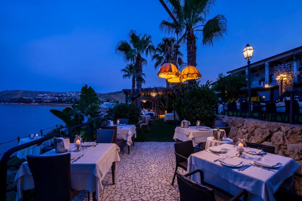 Hotel Lido Degli Scogli 克罗托内 外观 照片
