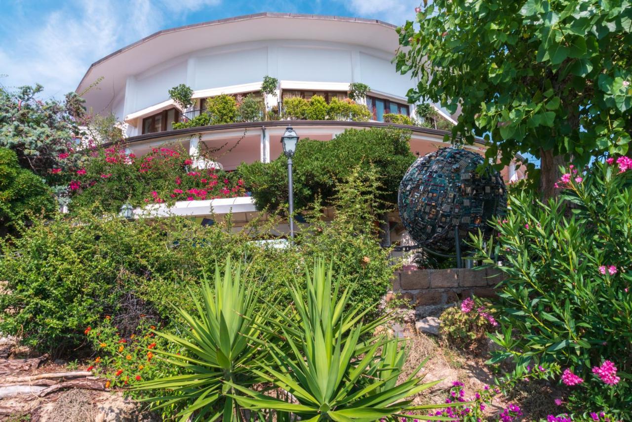 Hotel Lido Degli Scogli 克罗托内 外观 照片